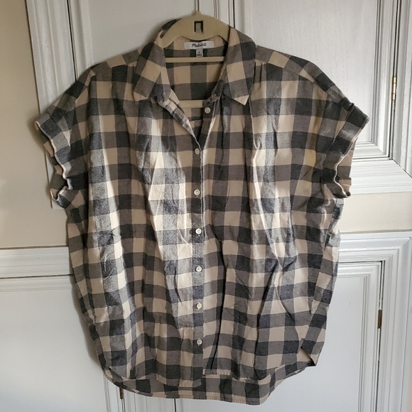 Madewell Tops - Madewell Plaid Short Sleeve